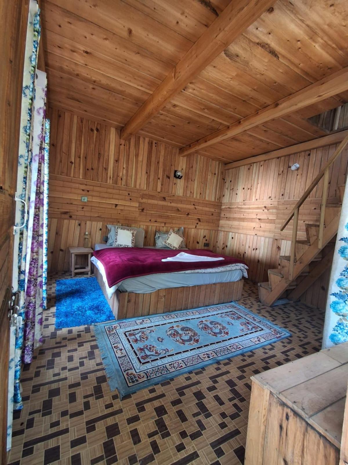 The Cozy Cabin, Jibhi Banjār Eksteriør billede