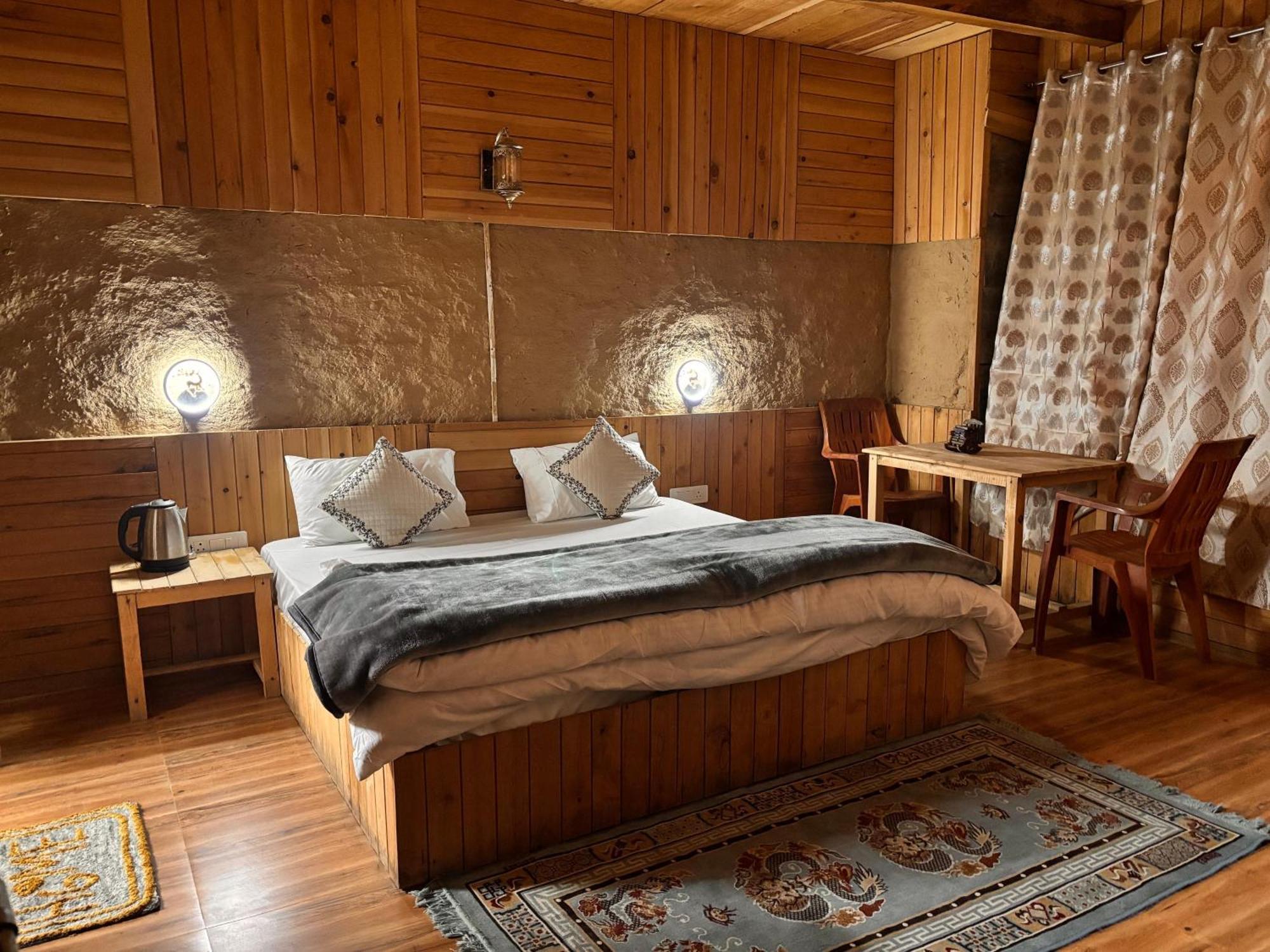 The Cozy Cabin, Jibhi Banjār Eksteriør billede